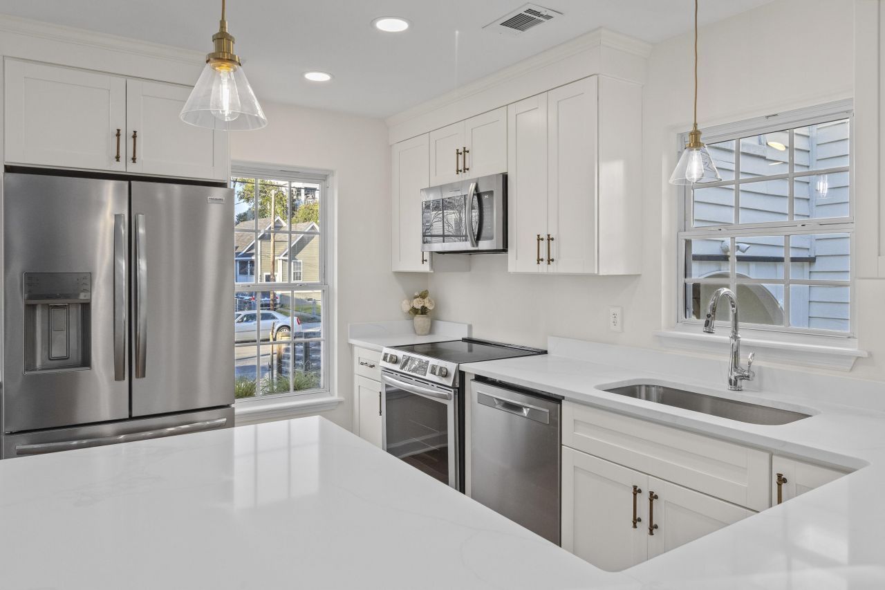 405 Sumter Street Photo 14