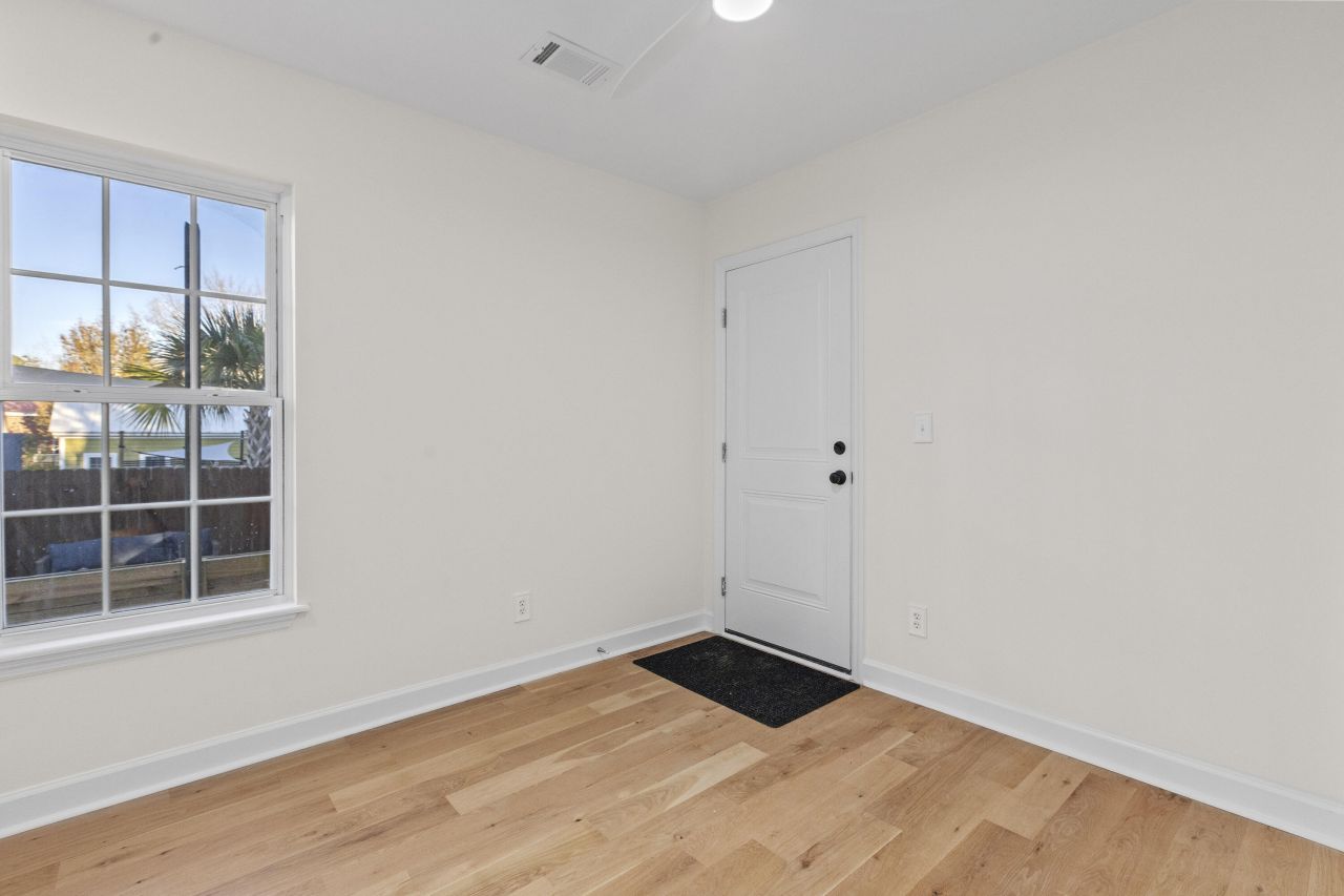 405 Sumter Street Photo 29