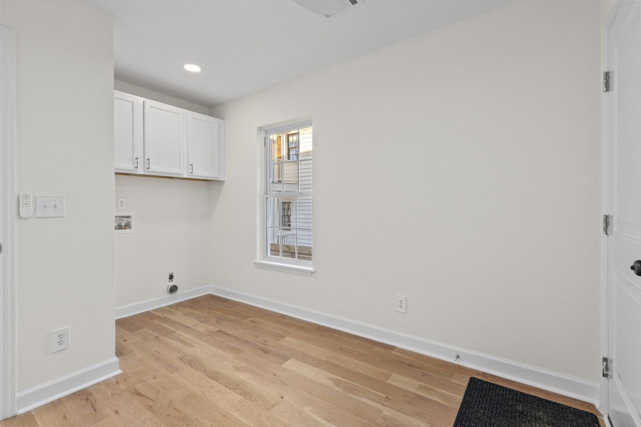 405 Sumter Street Photo 30