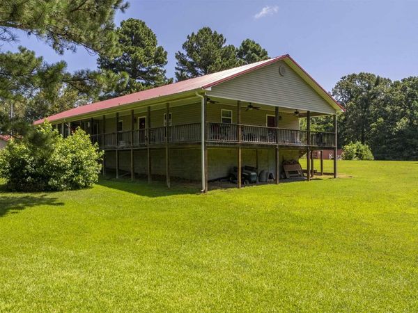 5976 Cord Road, Newark, AR 72562