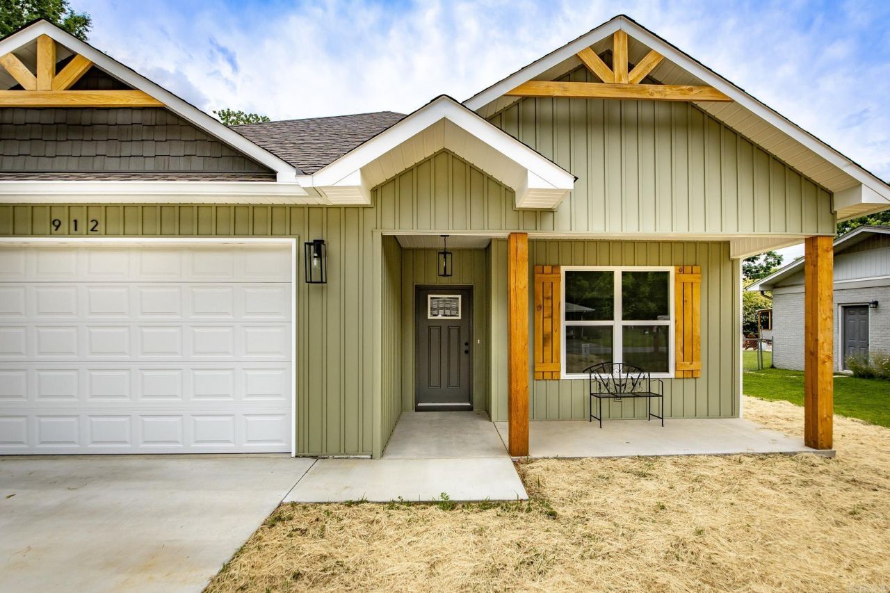 912 Lakeshore Drive Heber Springs, AR 72543