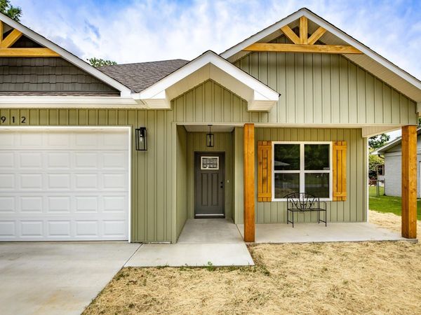 912 Lakeshore Drive, Heber Springs, AR 72543