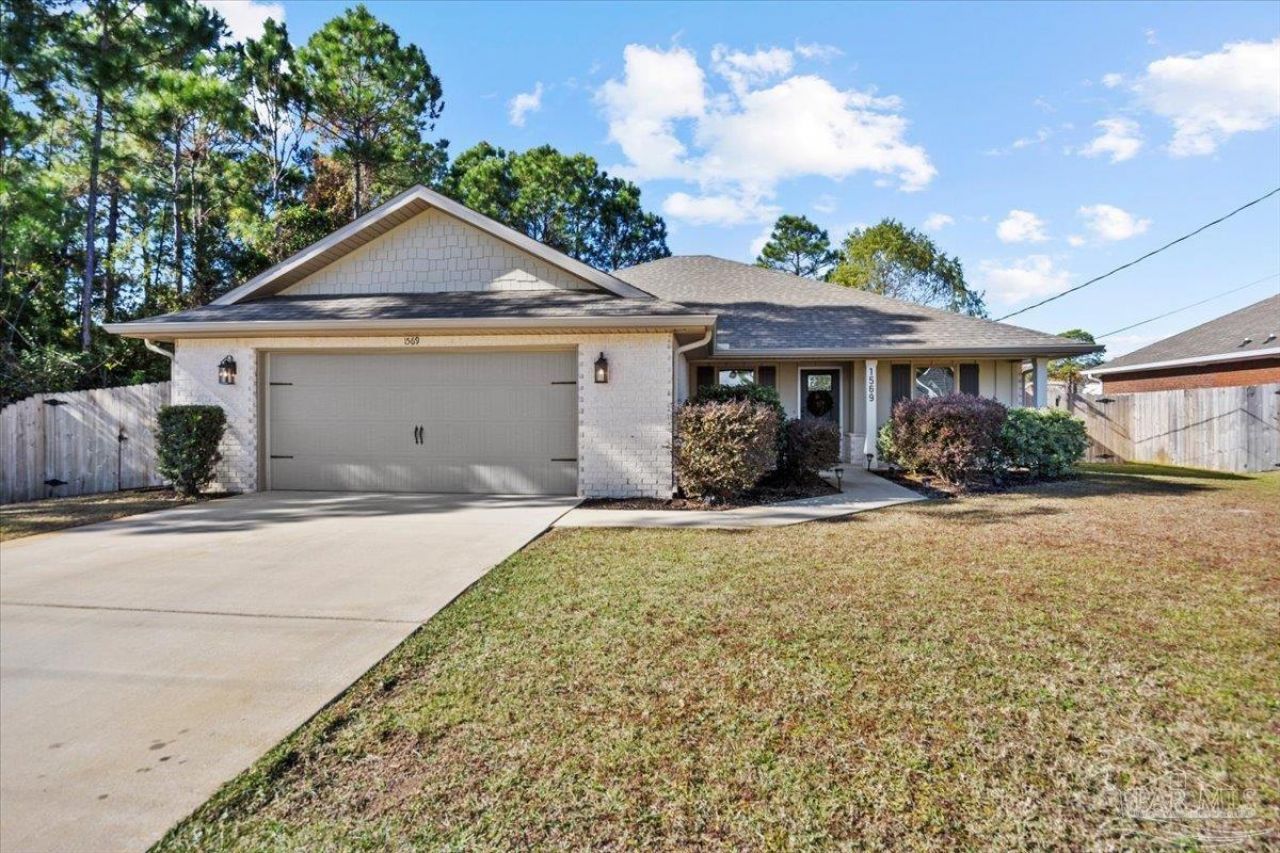 1569 Amarillo Trl, Gulf Breeze, FL 32563 Main Photo