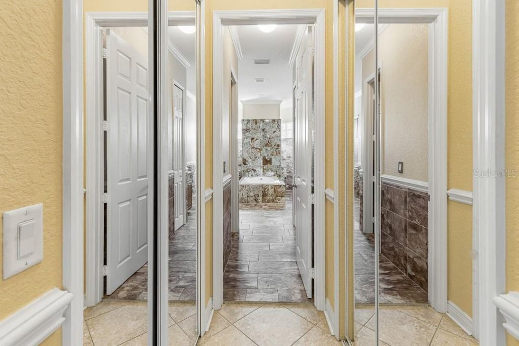 2081 SW Bayshore Boulevard, Port Saint Lucie, FL 34984 Photo