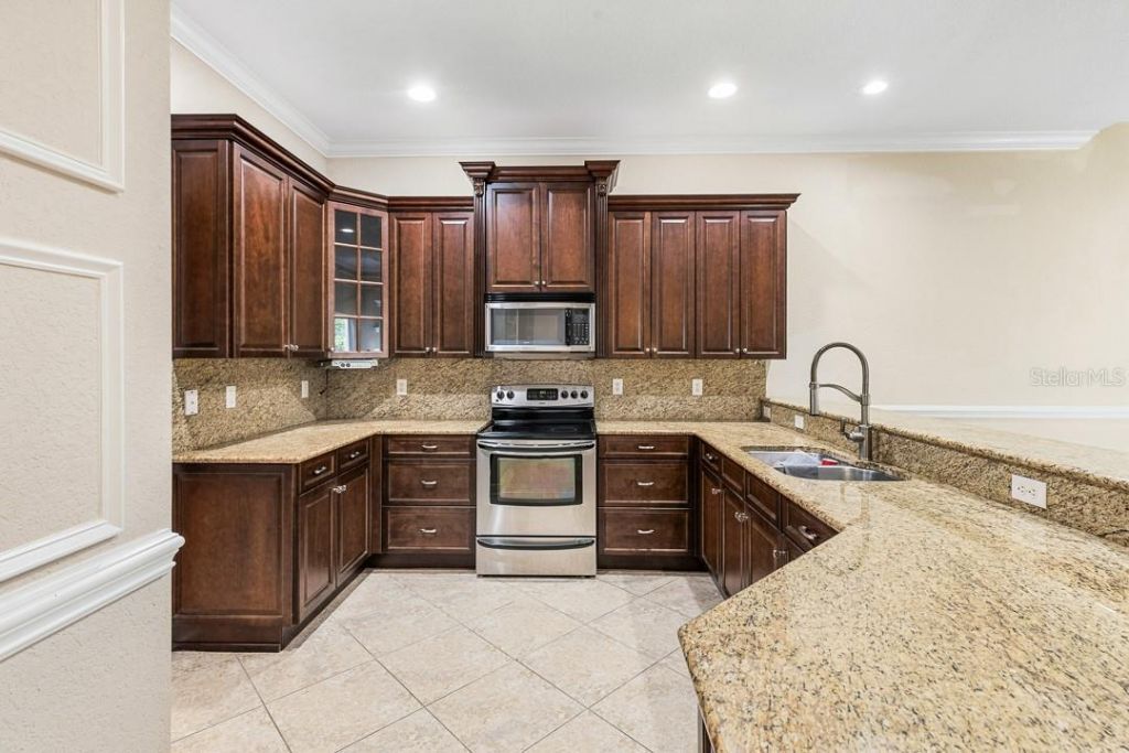 2081 SW Bayshore Boulevard, Port Saint Lucie, FL 34984 Photo