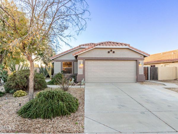 44213 W CYPRESS Lane, Maricopa, AZ 85138