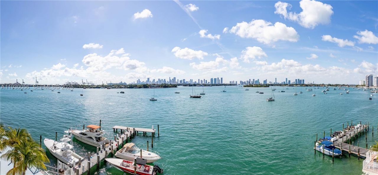 1200 West Ave, Unit 526, Miami Beach, FL 33139 Photo