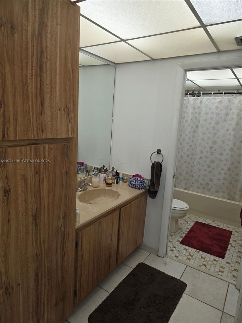 8035 SW 107th Ave, Unit 221, Miami, FL 33173 Photo