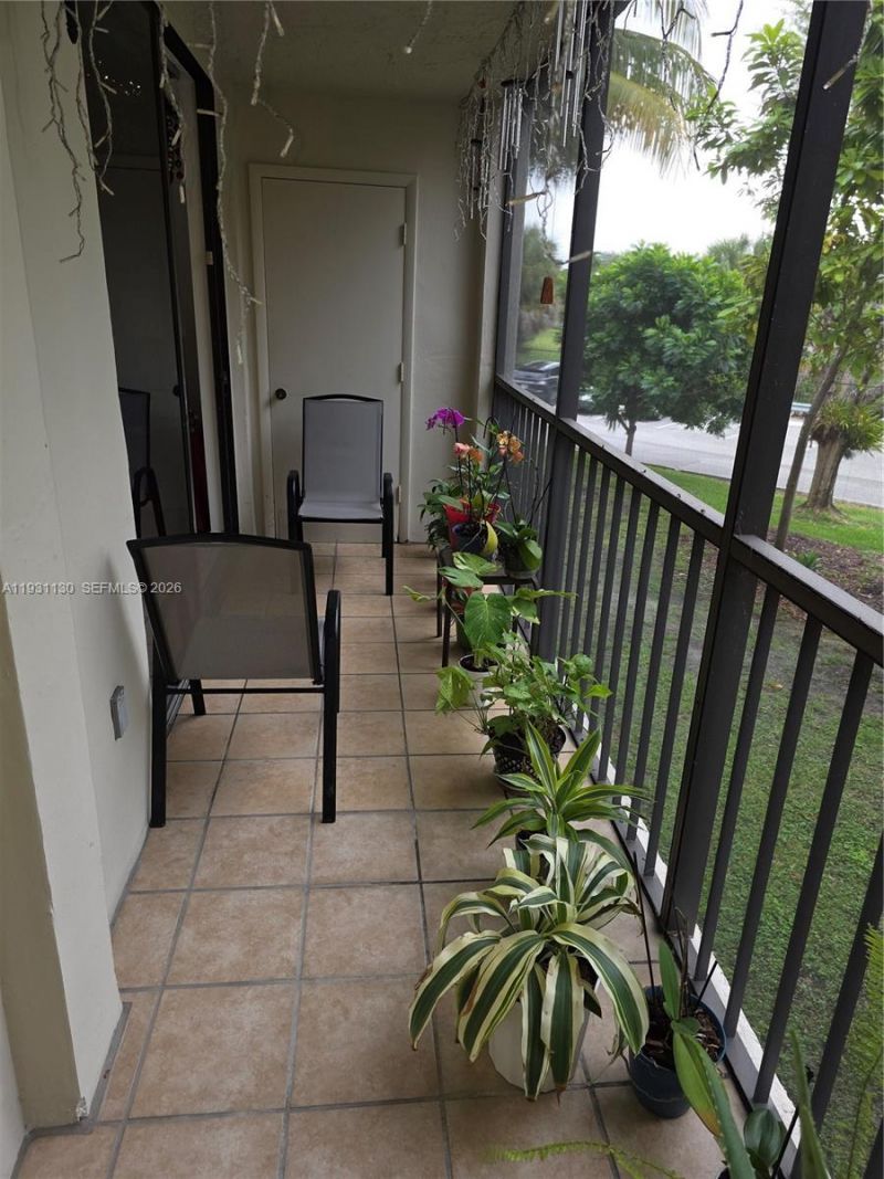 8035 SW 107th Ave, Unit 221, Miami, FL 33173 Photo