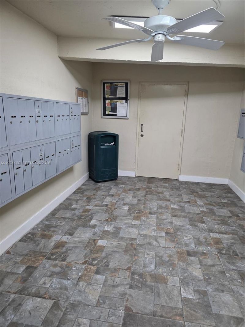 8035 SW 107th Ave, Unit 221, Miami, FL 33173 Photo