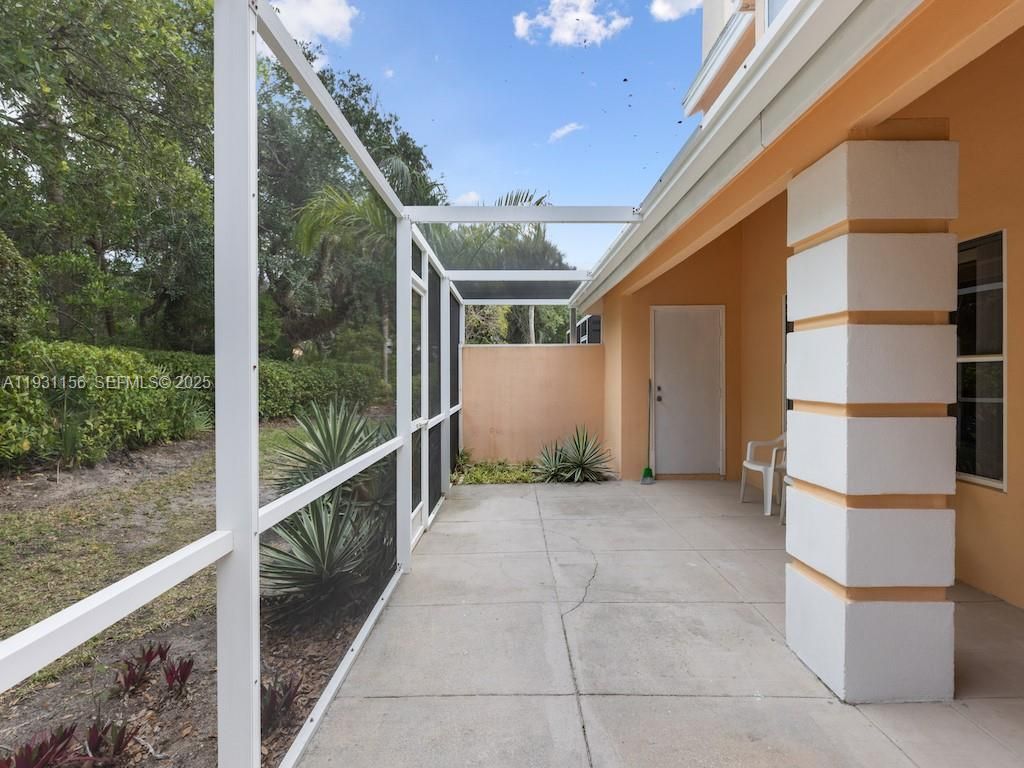 1354 Coral Park Ln, Unit 603, Vero Beach, FL 32963 Photo