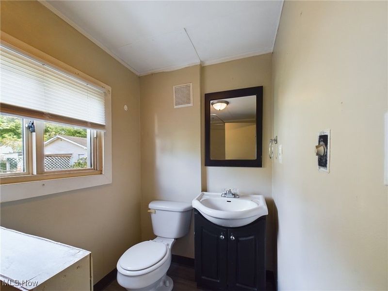 447 Spaulding Street, Akron, OH 44310 Photo 20