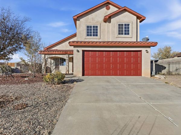 11 Alamosa Loop, Los Lunas, NM 87031