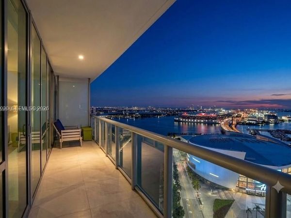 888 Biscayne Blvd, Unit 2904, Miami, FL 33132