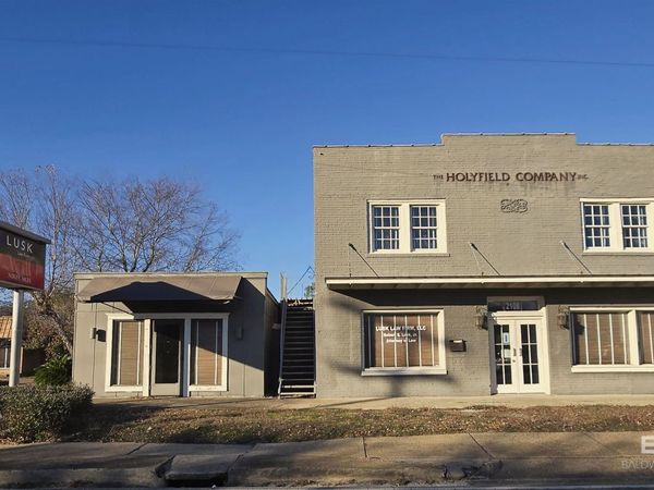 2108 Airport Boulevard, Mobile, AL 36606