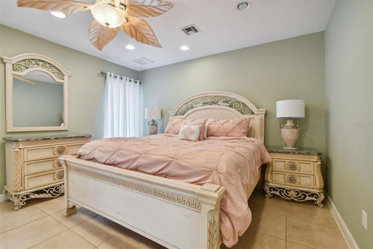 1520 Gulf Boulevard, Belleair Beach, FL 33786 Photo