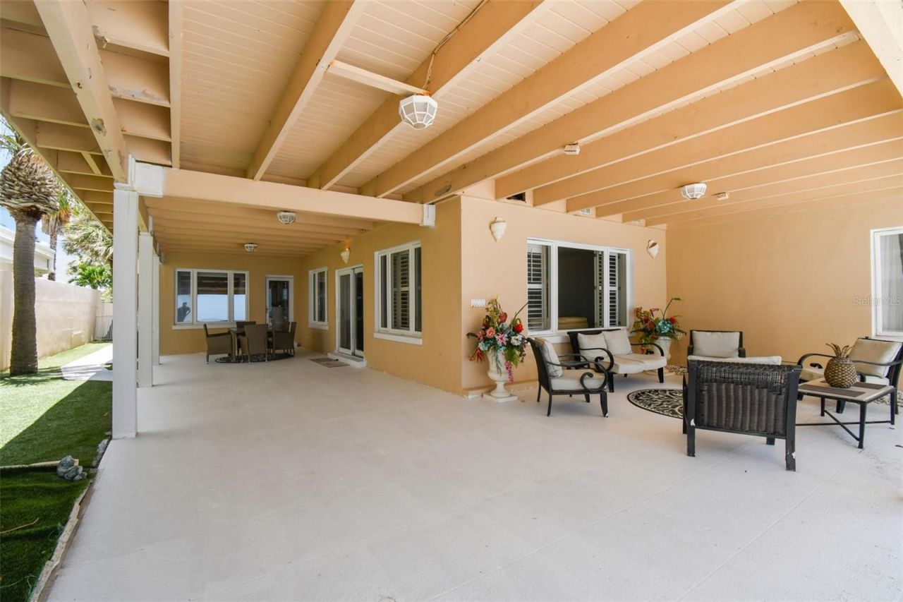 1520 Gulf Boulevard, Belleair Beach, FL 33786 Photo