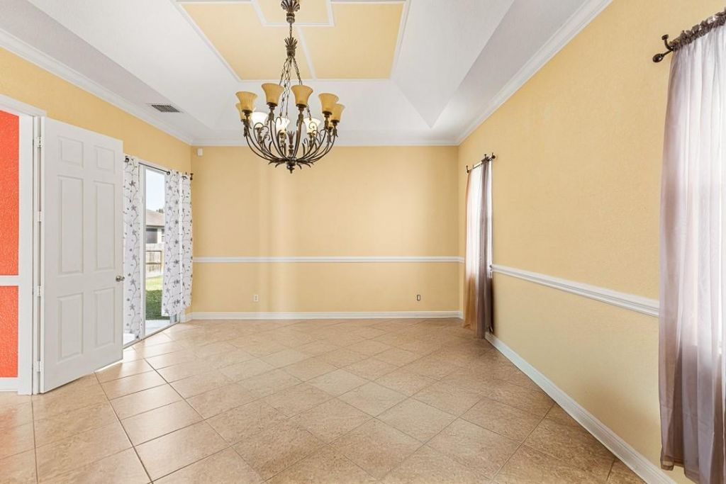 2081 SW Bayshore Boulevard, Port Saint Lucie, FL 34984 Photo