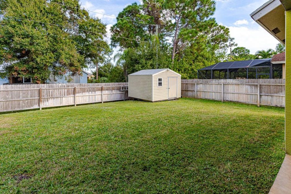 2081 SW Bayshore Boulevard, Port Saint Lucie, FL 34984 Photo