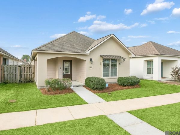 7804 W Pelican Lakes Ave, Baton Rouge, LA 70820