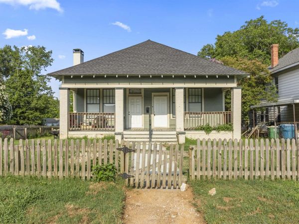 1601 Hanger Street, Little Rock, AR 72202