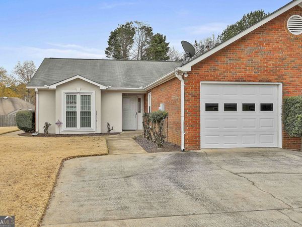 280 Wilbanks Drive, Fayetteville, GA 30215