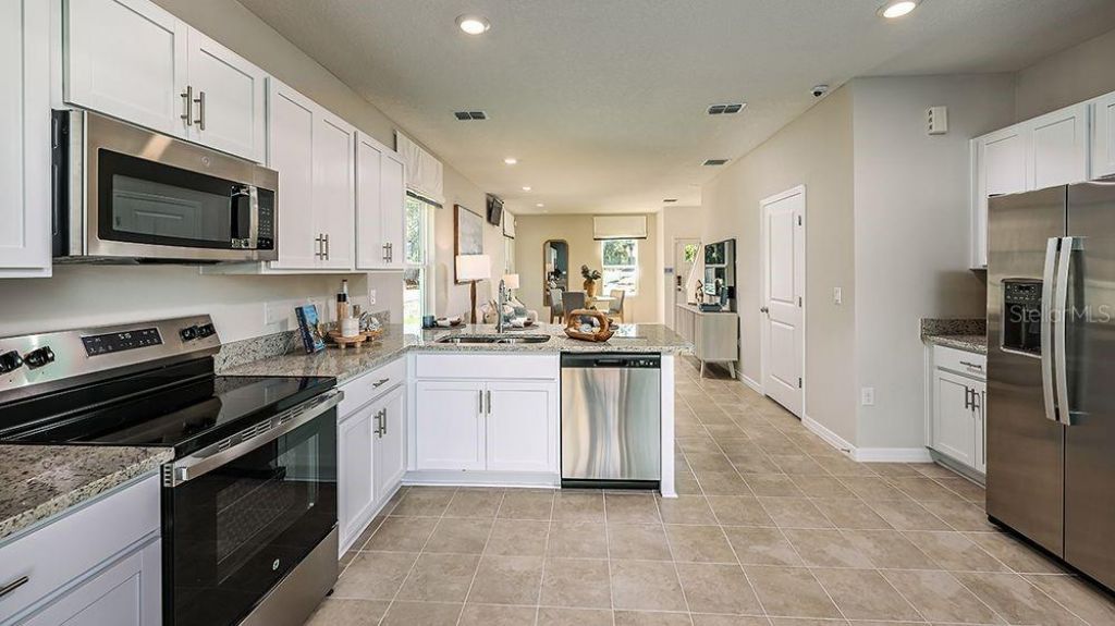 686 Gladstone Way, Mount Dora, FL 32757 Photo