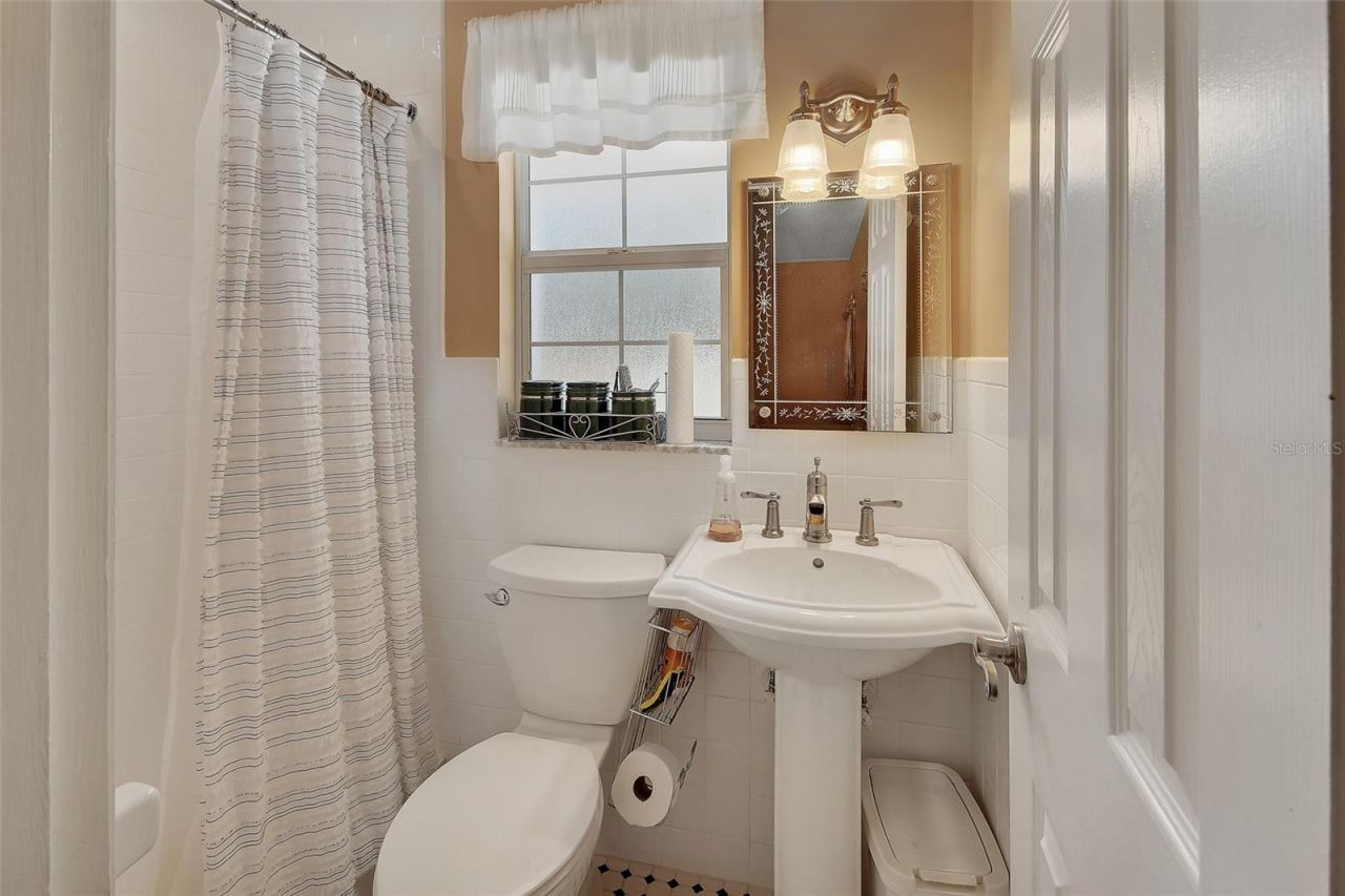 150 Lake Winnemissett Drive, Deland, FL 32724 Photo