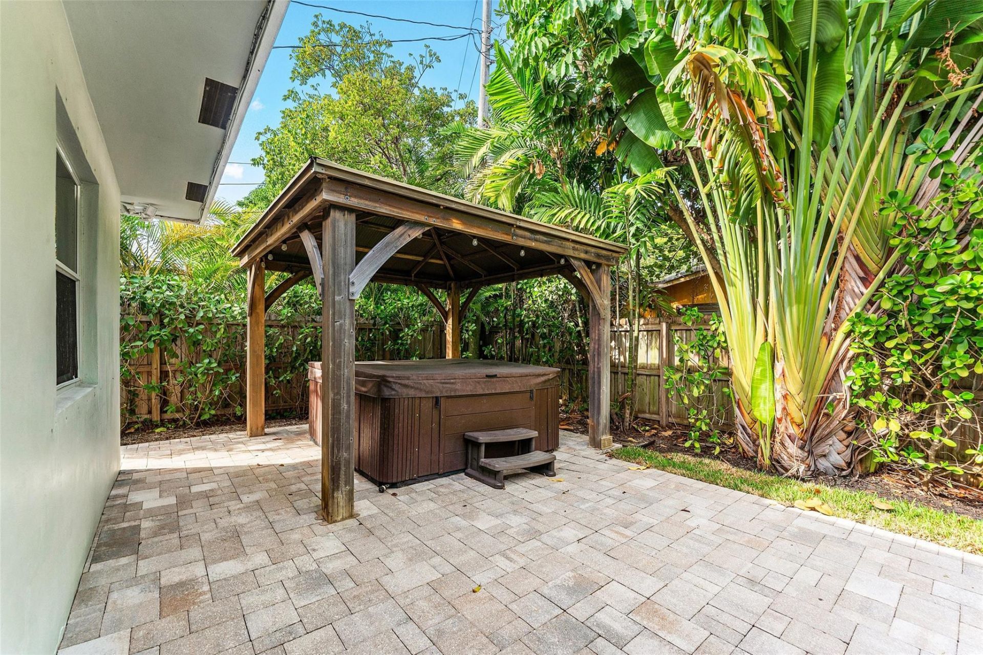 3203 Dover Road, Pompano Beach, FL 33062 Photo