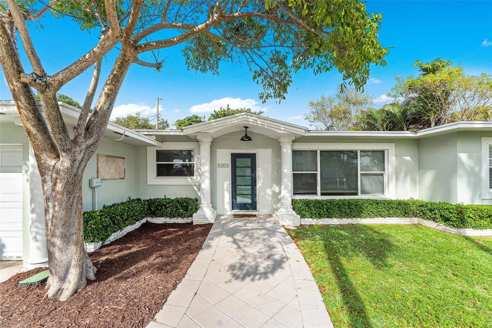 3203 Dover Road, Pompano Beach, FL 33062 Photo