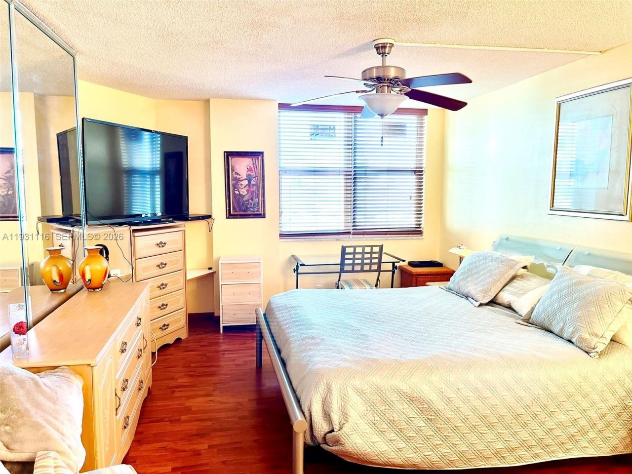 3180 S Ocean Dr, Unit 204, Hallandale Beach, FL 33009 Photo