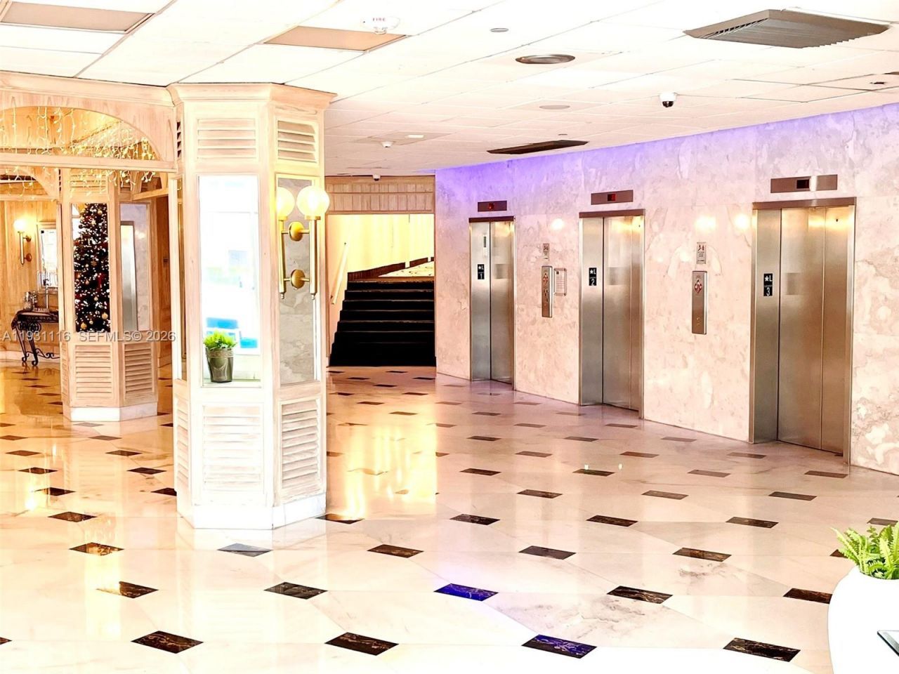 3180 S Ocean Dr, Unit 204, Hallandale Beach, FL 33009 Photo