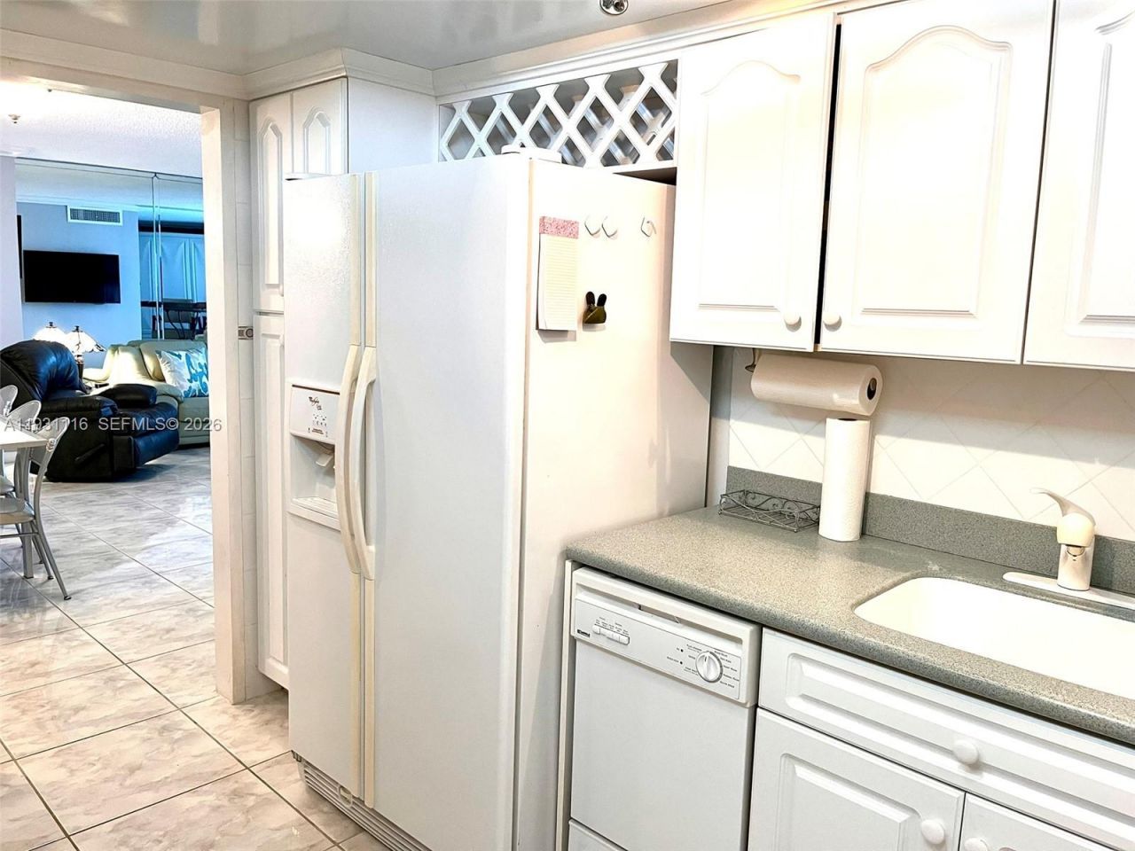 3180 S Ocean Dr, Unit 204, Hallandale Beach, FL 33009 Photo