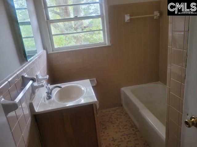 4817 Ridgewood Avenue  Photo 11