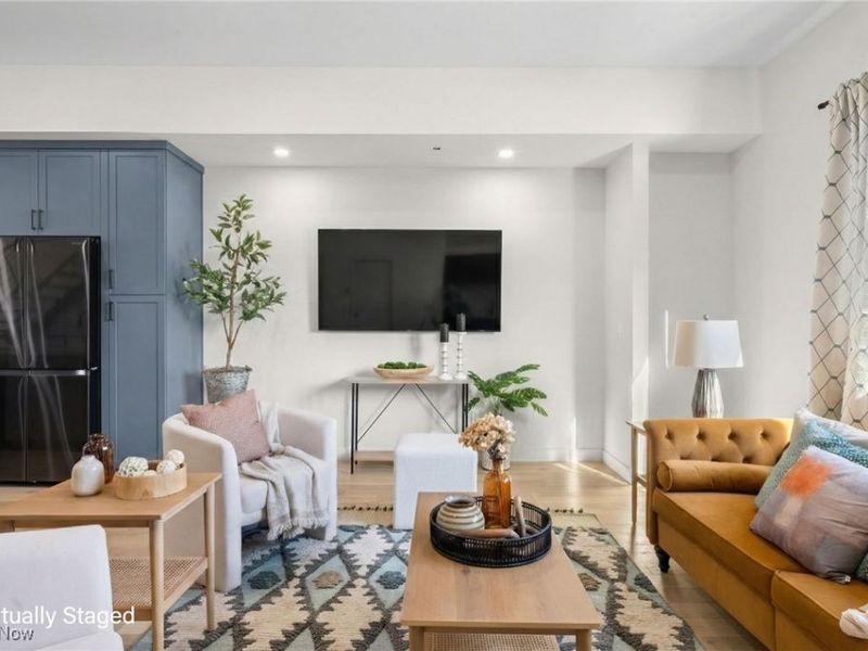 3109 Vine Court, Cleveland, OH 44113 Photo 13