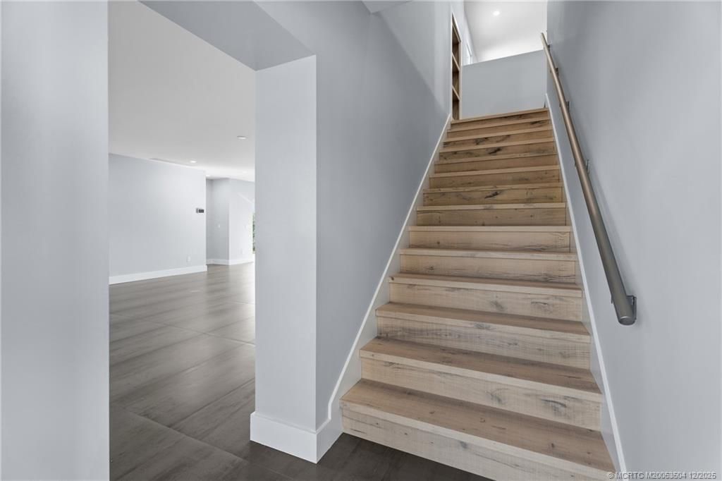 1176 NE Terrace Way, Jensen Beach, FL 34957 Photo