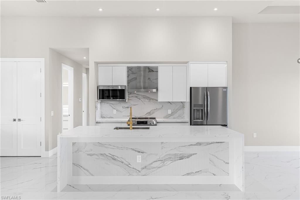 2100 SW 26th St, Cape Coral, FL 33914 Photo