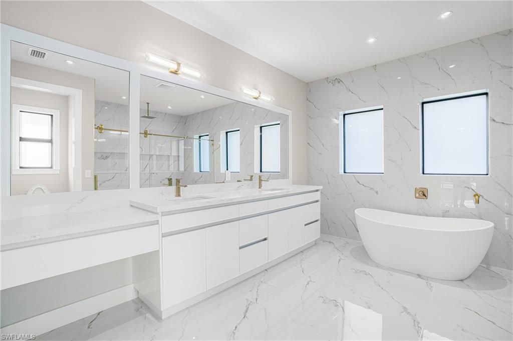 2100 SW 26th St, Cape Coral, FL 33914 Photo