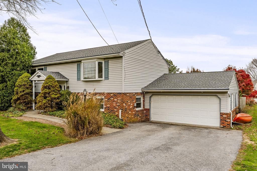 119 Harristown Road, Paradise, PA 17562 Main Photo