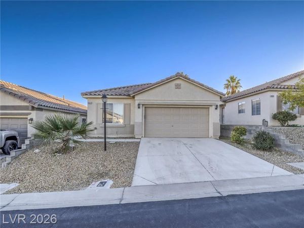 10517 Morning Drop Avenue, Las Vegas, NV 89129