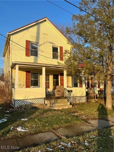 18 Edison Street, Oberlin, OH 44074 Main Photo