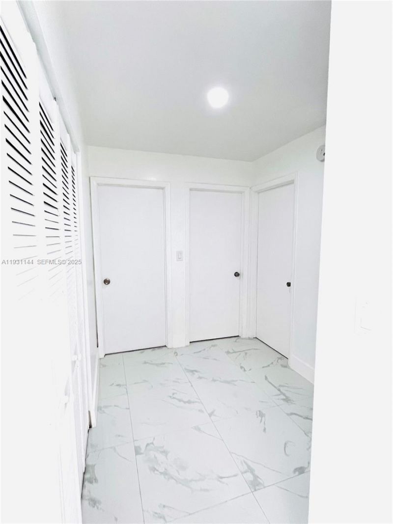 164 NW 85th Ct, Miami, FL 33126 Photo