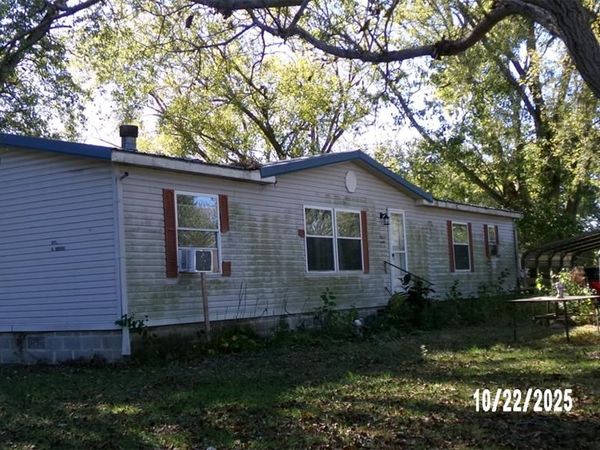 800 S Richard Avenue, Marissa, IL 62257