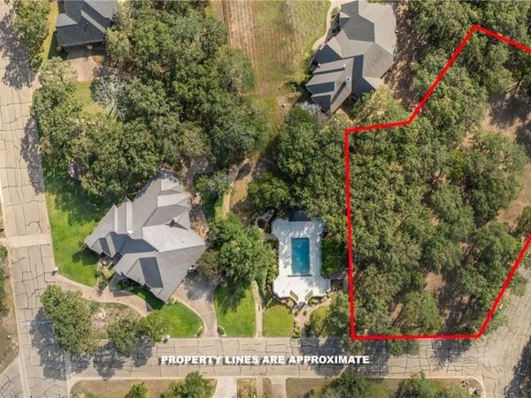 1240 Autumn Oaks Circle , China Spring, TX 76633