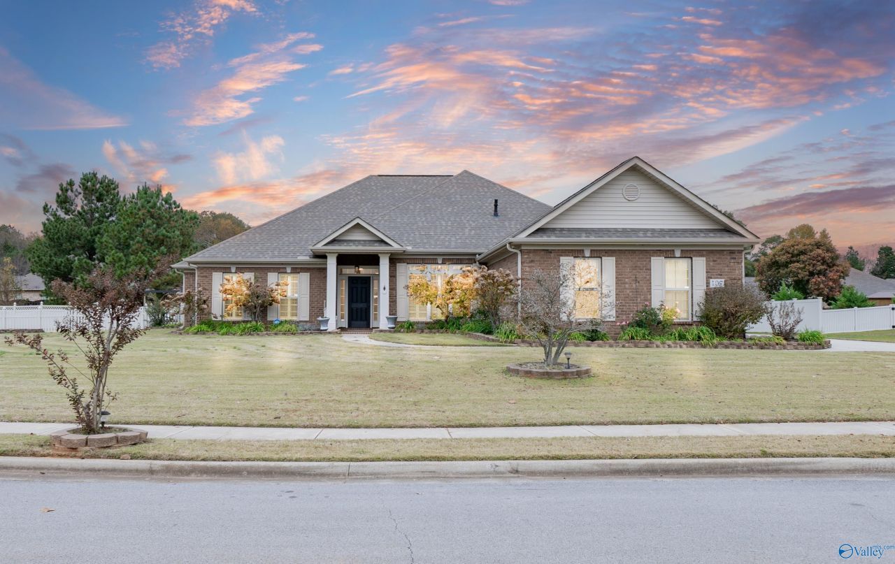 107 Eden Lane, Huntsville, AL 35811 Main Photo