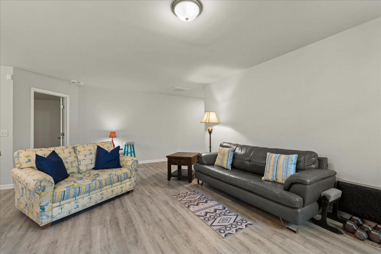 293 Volunteer Park Road Photo 13