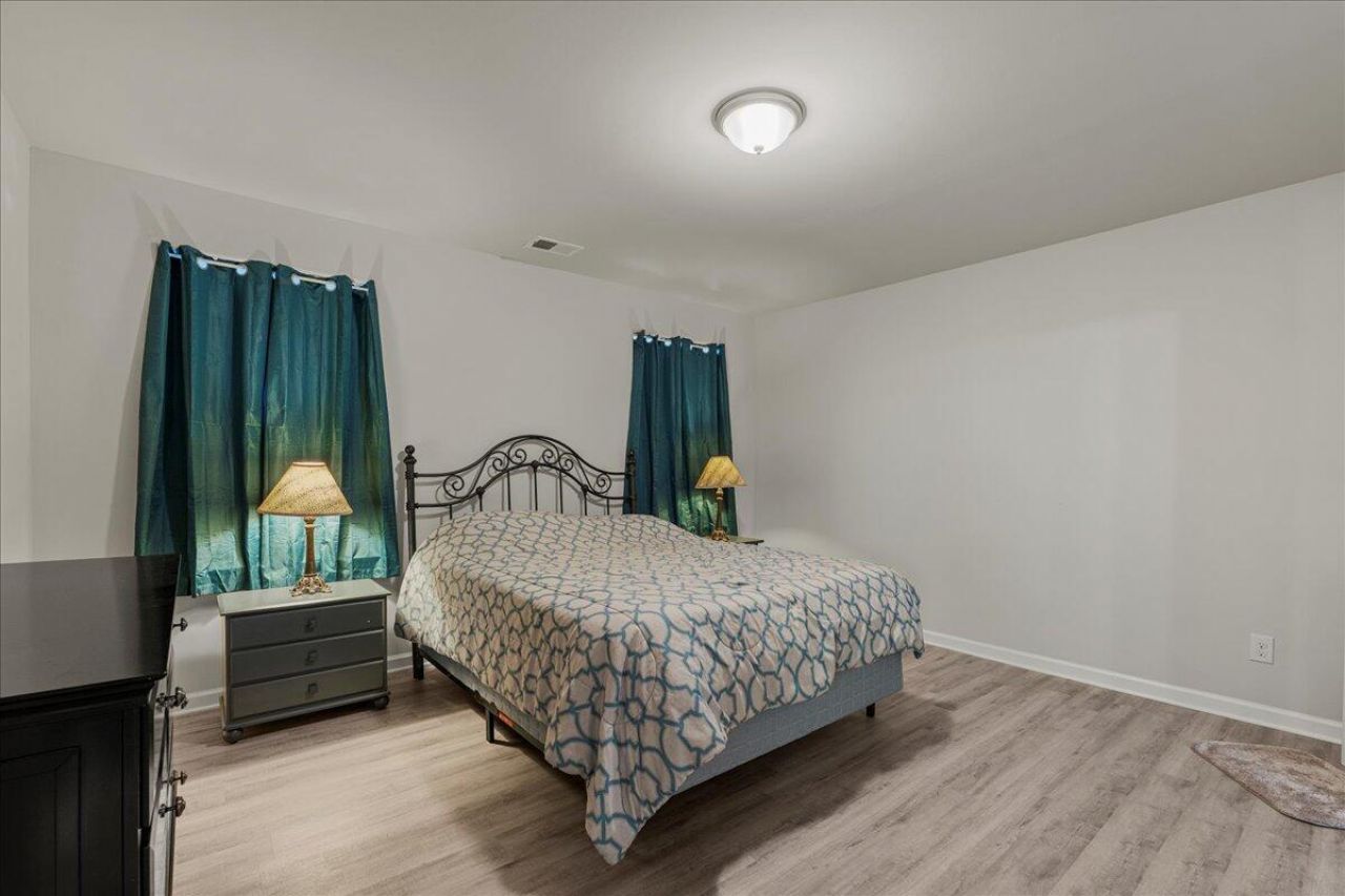 293 Volunteer Park Road Photo 19