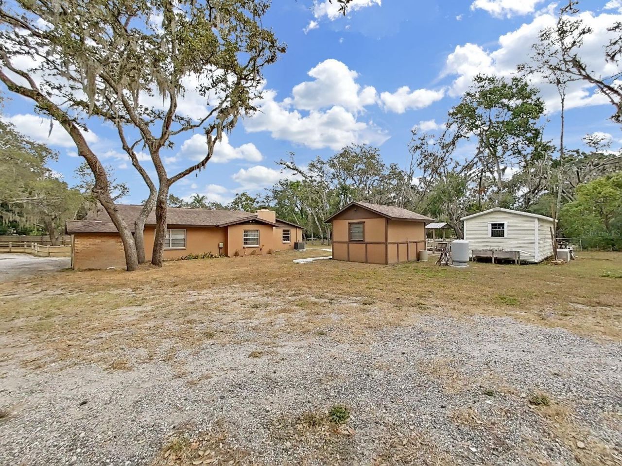 4105 Robinson Road, Valrico, FL 33594 Photo