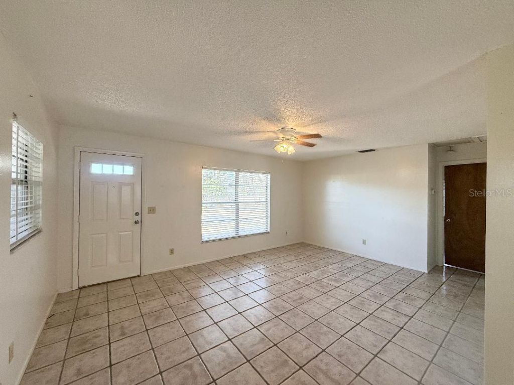 4105 Robinson Road, Valrico, FL 33594 Photo