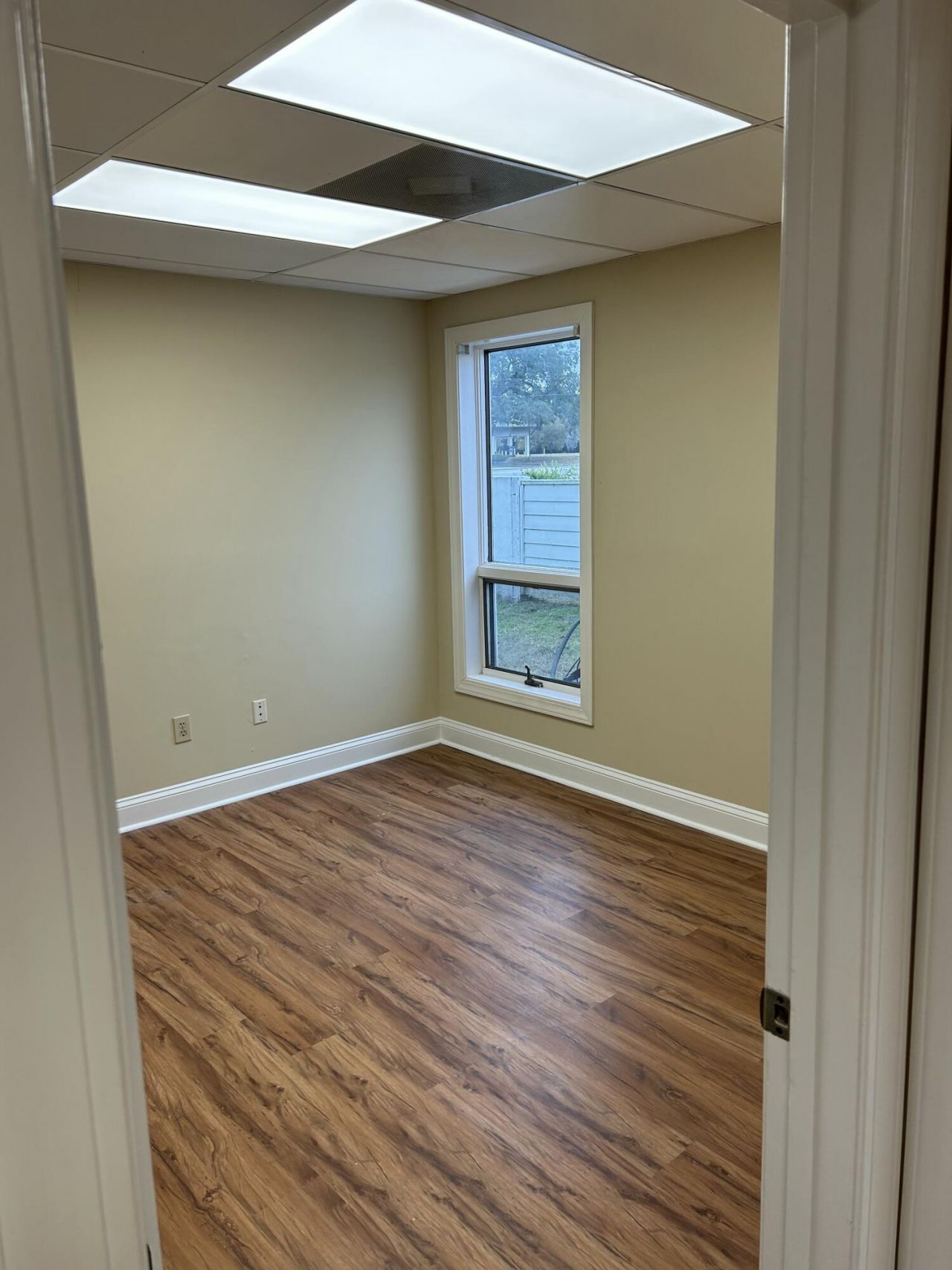 105 Wappoo Creek Drive Photo 10